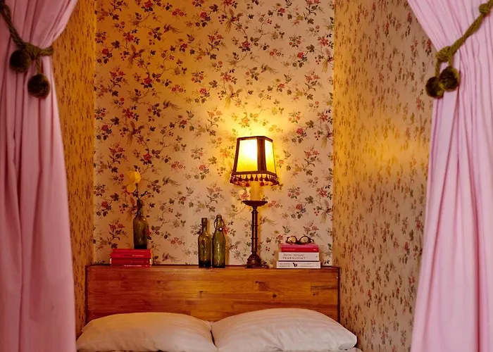 Domaine Des Agnelles 4* Villedaigne